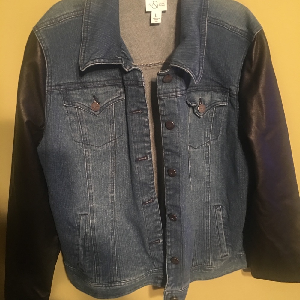 Pre-owned Female Jacket